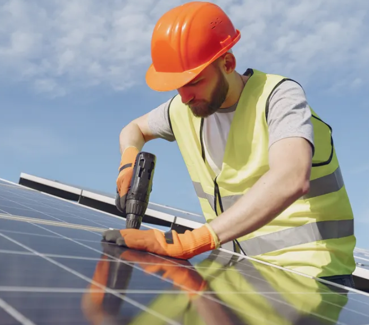 Improving Solar Installation Workflows with ERP Software